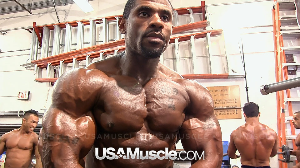 2013 NPC National Championships Men’s Bodybuilding Pump Room Part 2