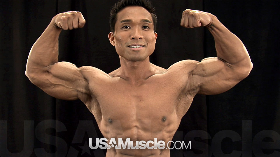 2012 NPC Nationals Men’s Bodybuilding Backstage Posing Part 2