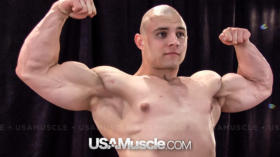 2014 NPC Teen & Collegiate Nationals Men’s Backstage Posing Part 2