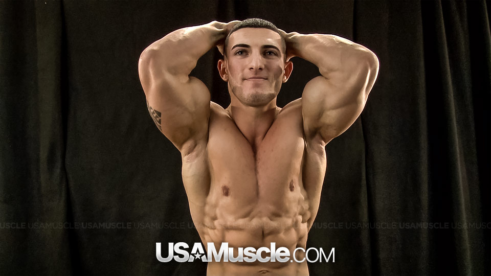 2014 NPC Nationals Men’s Bodybuilding Backstage Posing Part 1